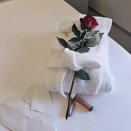 La Finestra Sul Naviglio Grande Apartment *