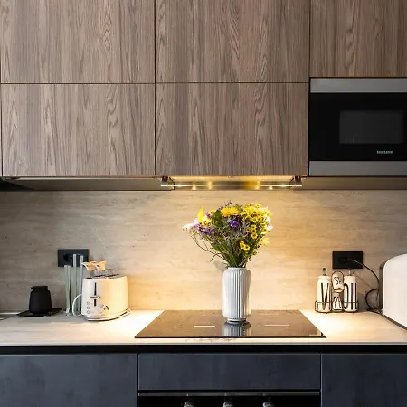 La Finestra Sul Naviglio Grande Appartement Milaan